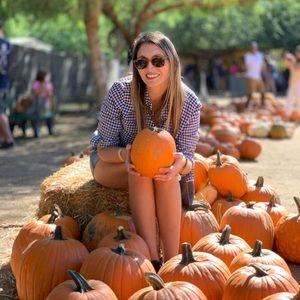 Meet your Posher, Stephanie